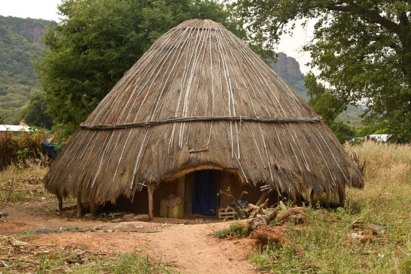 casa tradicional Dindefelo
